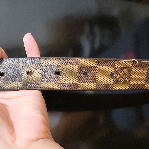 Authentic Louis Vuitton Belt in Damier Ebene - Picture 7 of 16